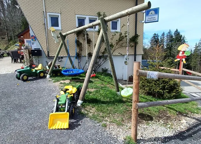 Fuchsacker Bed & Breakfast Degersheim